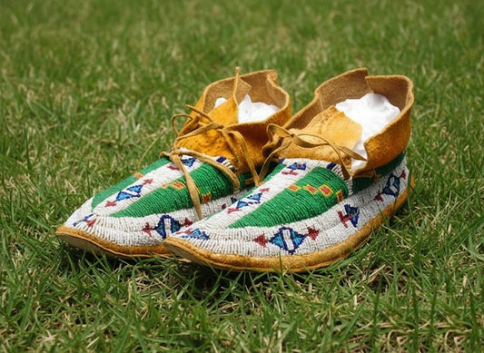 Native American Beaded Moccasins for Powwow PWMC689