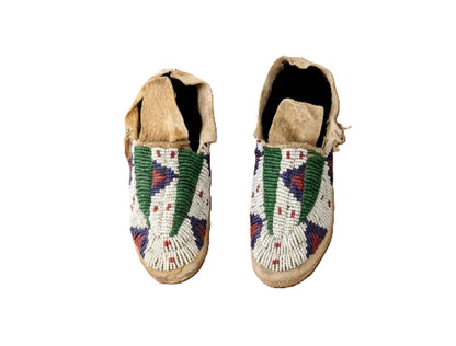 Native American Beaded Moccasins for Powwow PWMC833