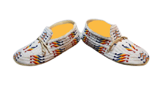 Native American Beaded Moccasins for Powwow PWMC601